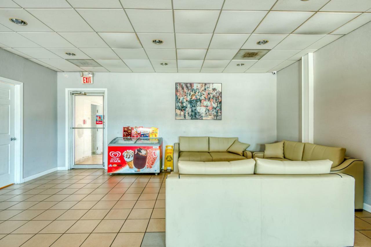 La Casa Inn New Port Richey Gulf Beach Us-19 Buitenkant foto